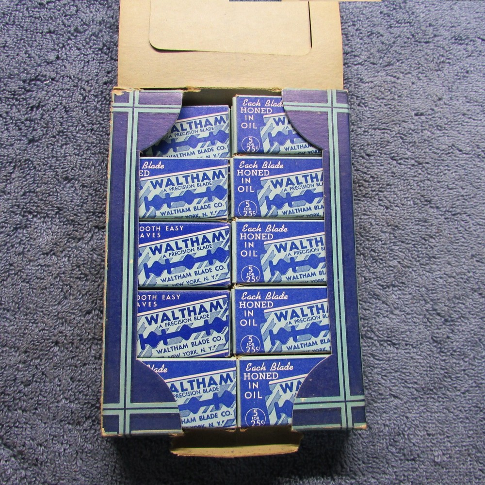 Waltham Double Edge Razor Blade Display ( 19 Boxes)