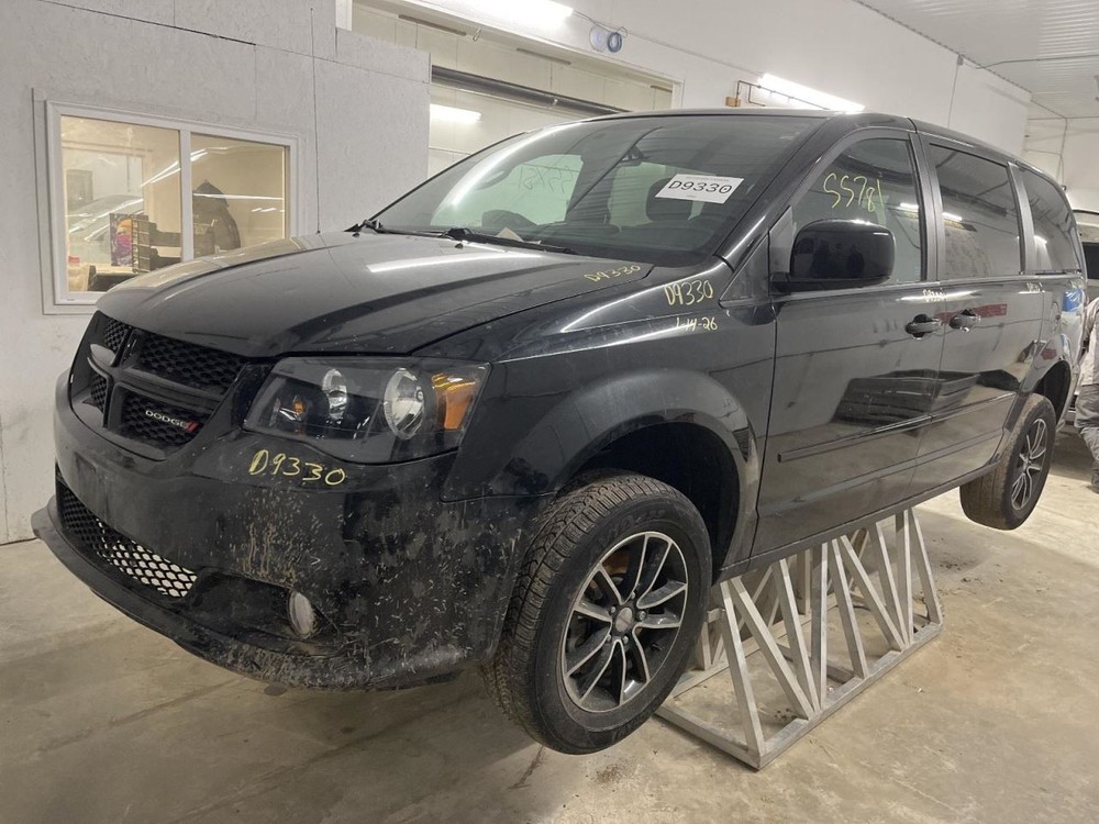 Chassis ECM Multifunction Includes Fuse Box Fits 15-20 CARAVAN 1041128