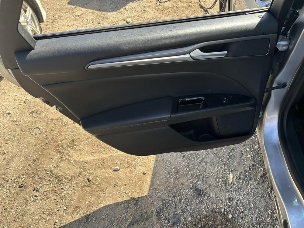 FUSION 2013 High Mounted Stop Light 104727220