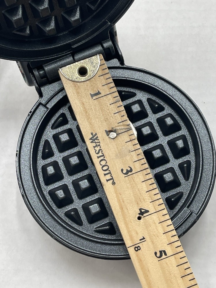 Dash Mini Waffle Maker Metallic Black Floral DMW100Q3 5" Diameter