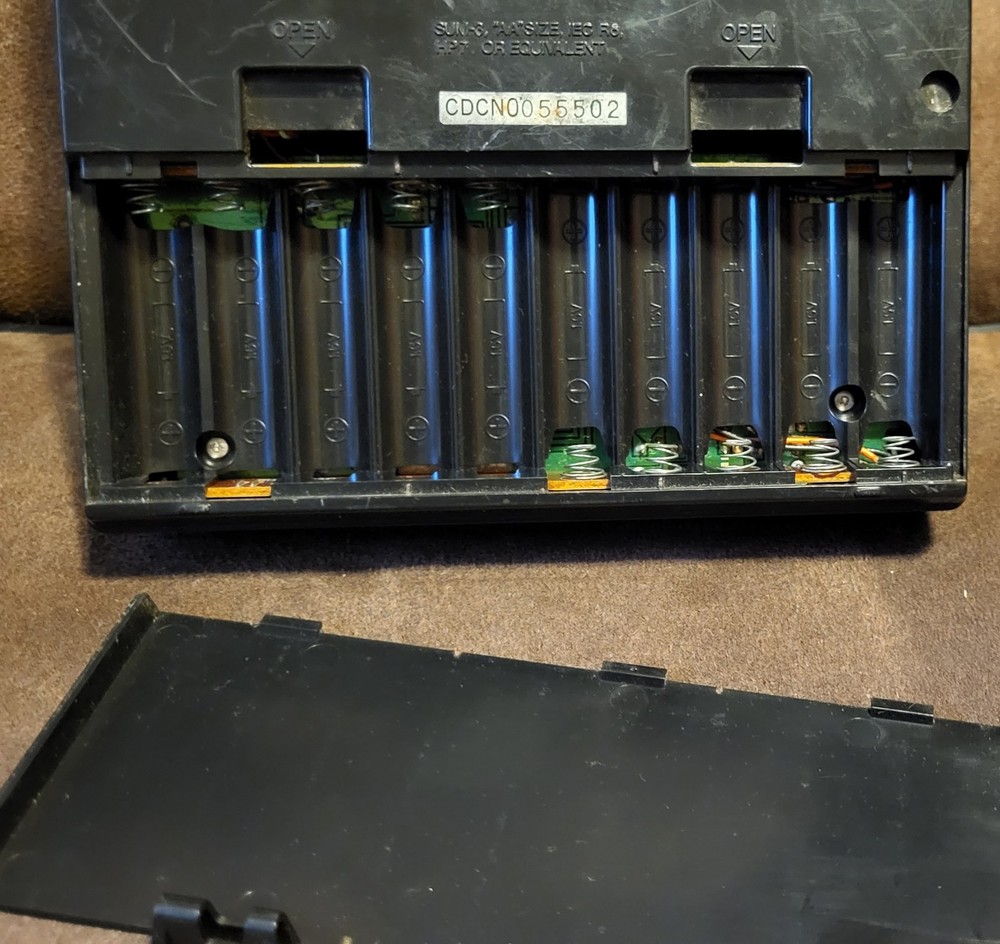 Crown CD-110N Compact Disc Player (1987) – Parts/Repair