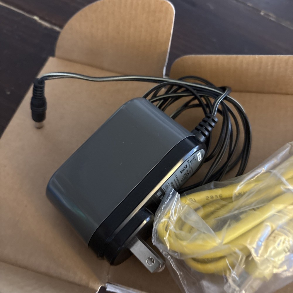 Zoom DOCSIS 3.0 Cable Modem Model 5341