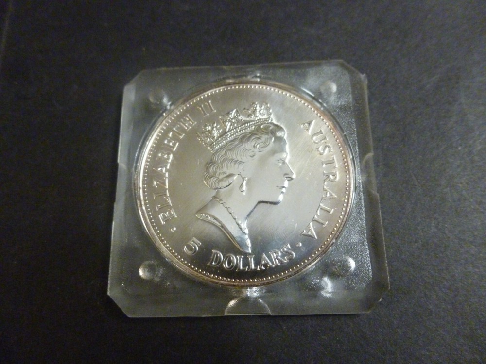 Australia Proof 1 oz. 0.999 Silver 5 dollars 1990.