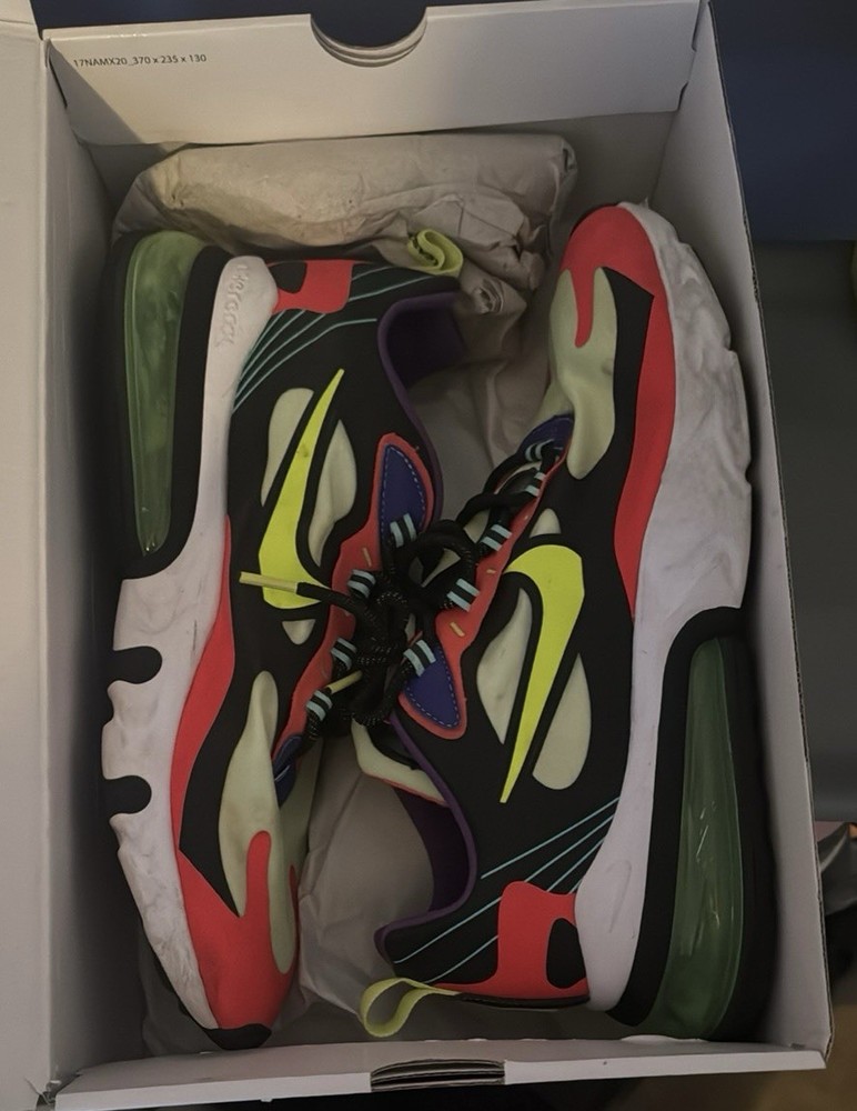 Nike Air Max 270 React Multicolor Mesh Low Top Cushioned Colorblock Sneaker