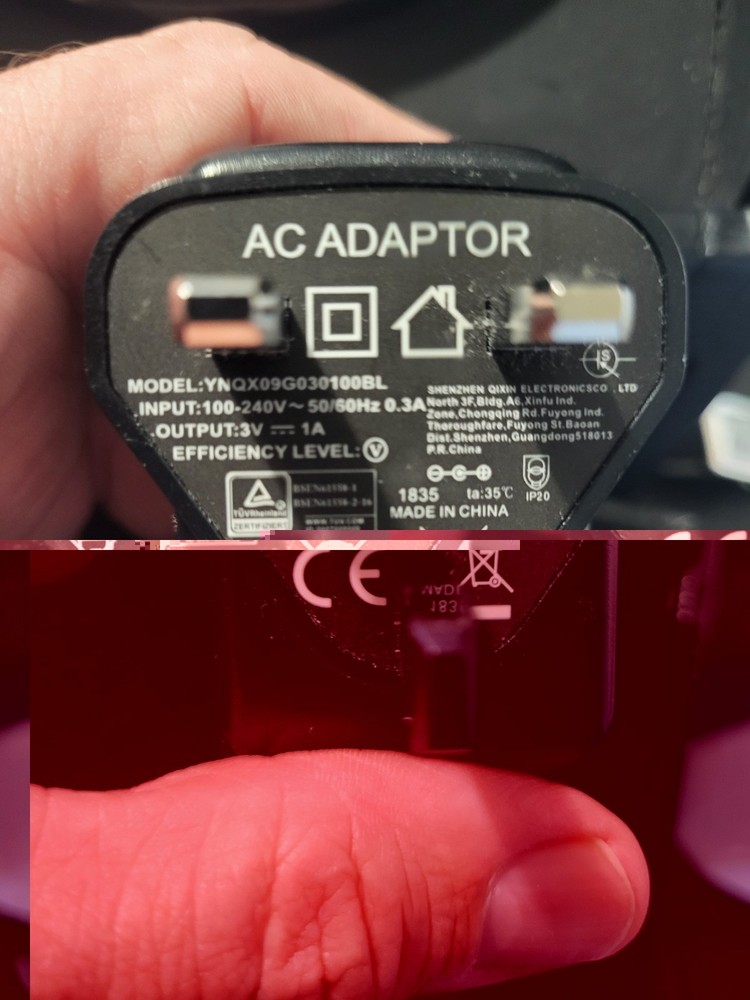 Automatic Watch Winder SND Storage Plug In and Battery Operation. Used.