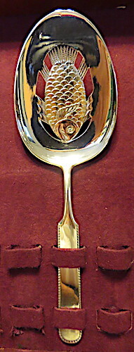 PRE 1925 DAVID ANDERSEN 830S FISH SERVER, PIERCED/ CUT OUT,1888/1925