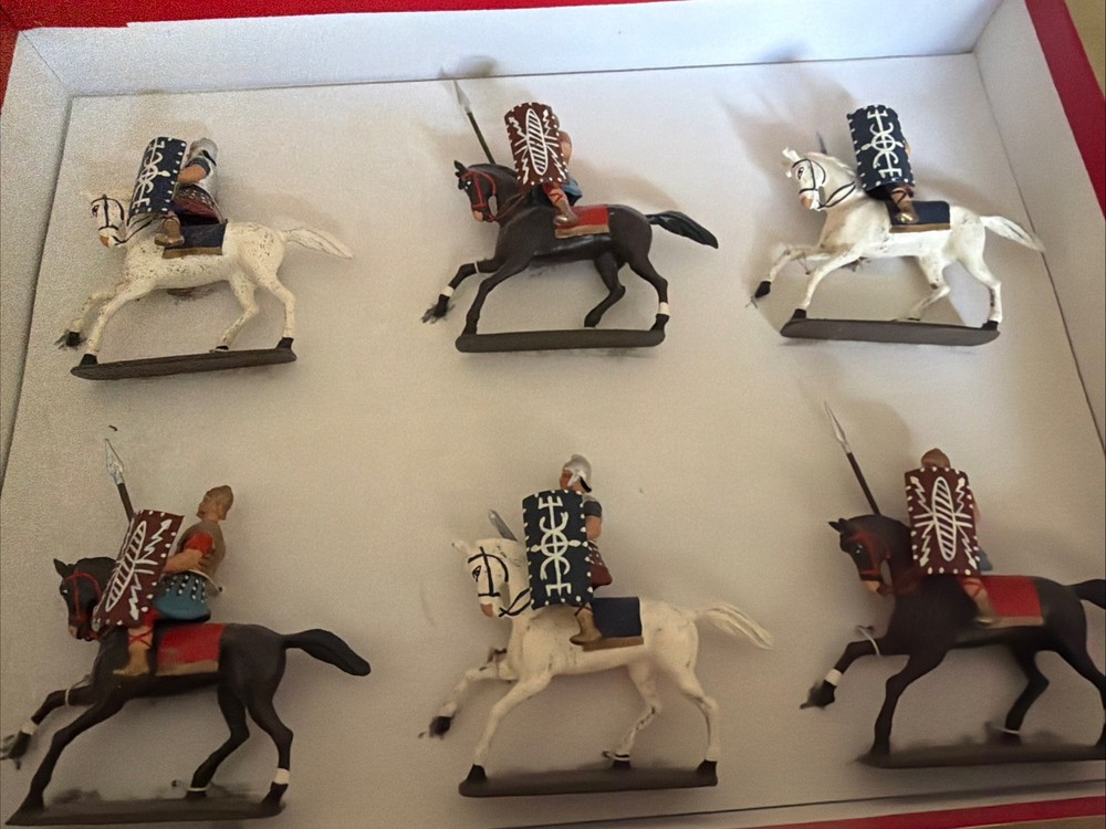 CBG Mignot Rare Boxed Set Roman Cavalry 6 Figures Mounted