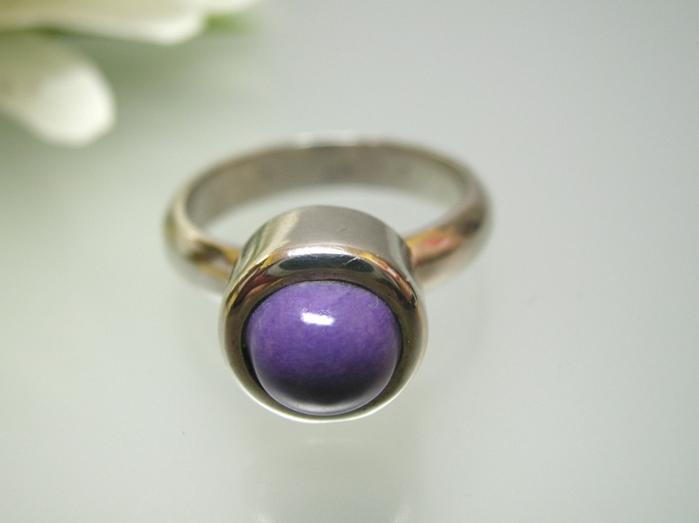 Solid heavier Plain Sterling Silver w/ round cab nature Charoite stone ring