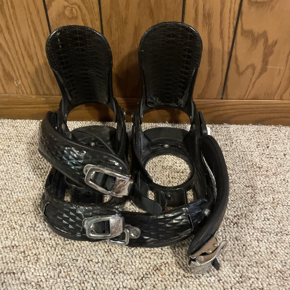 Union Milan Black Women's Snowboard Bindings Size Medium