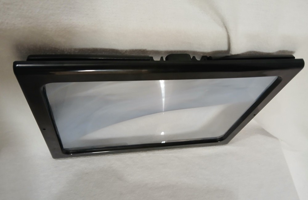 LED Page Magnifier Hands Free Foldable Stand Lights Battery Powered USED