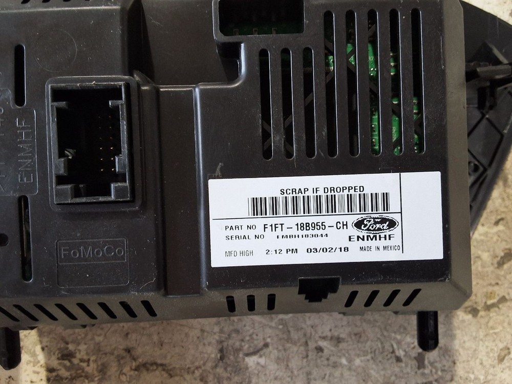 2015-2018 Ford Focus Front 4.2" Display Screen