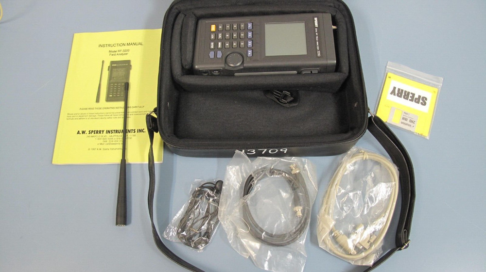 Sperry Model RF-3200 Field Analyzer With Accessories & Case Good Condition