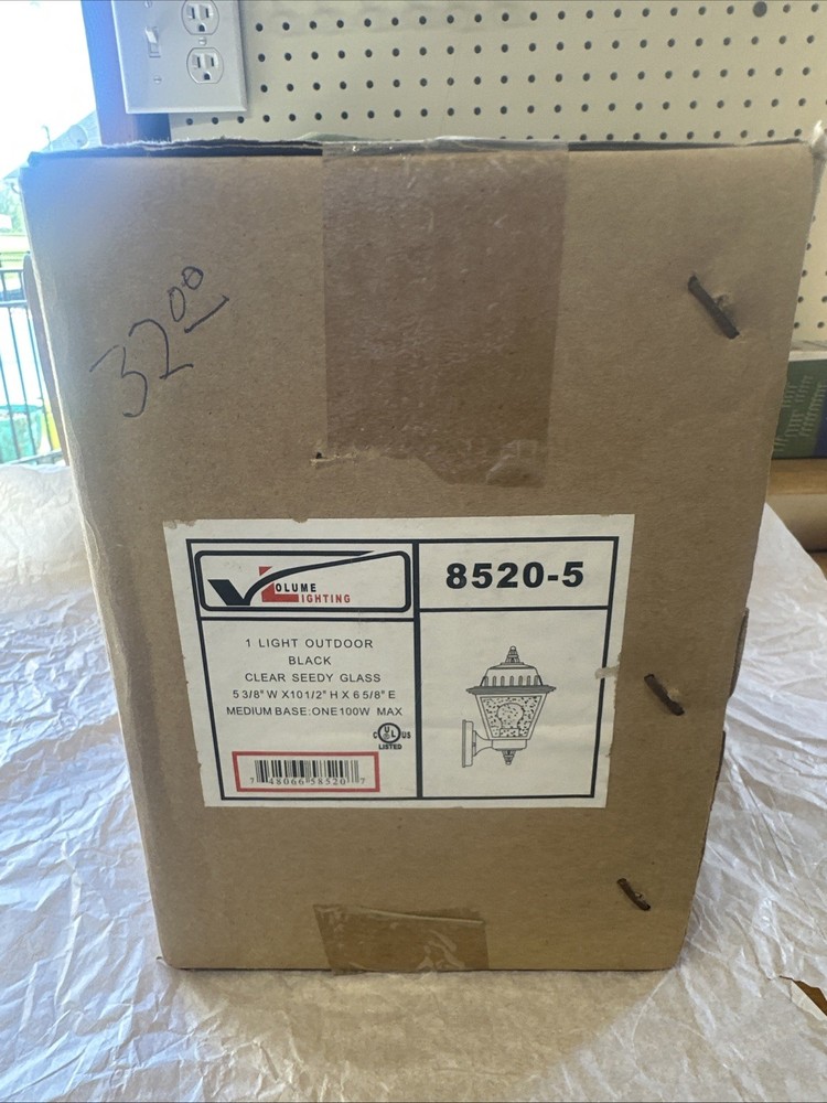 1 LIGHT OUTDOOR BLACK CLEAR GLASS LANTERN LIGHT ( 8520-5) SH3