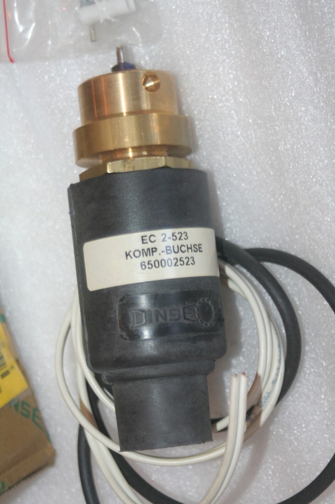 DINSE DIX EC 2-523 KOMP.-BUCHSE TORCH SHOCK SENSOR INSULATOR COMPACT SOCKET