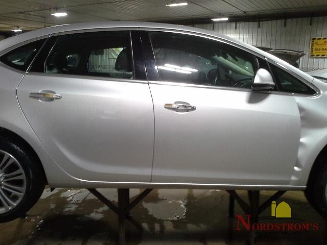 2012 Buick Verano Passenger Front Headrest Only Black Leather