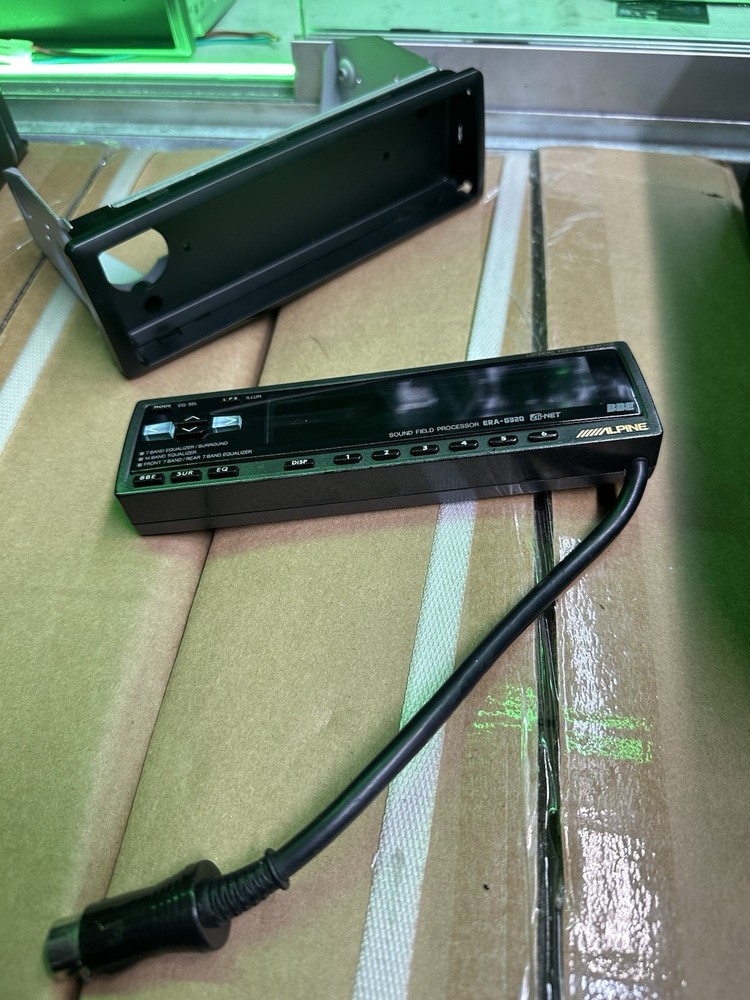 Alpine ERA-G320 DSP Digital Sound Processor EQ Equalizer. tested