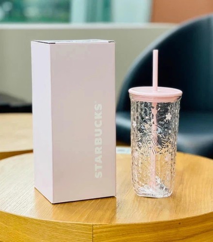 Starbucks 2026 China Spring Sakura Cute Pets Series Triangular glass straw cup