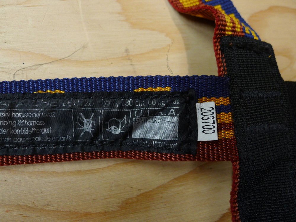 APACHE Climbing Harness 60kg 130 cm limit