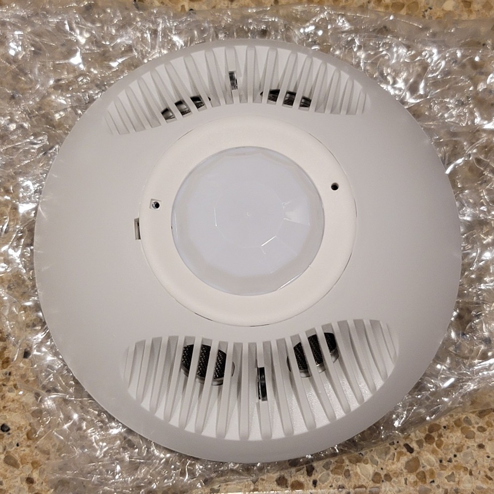 NX Lighting Controls Occupancy Sensor, Wall Switch, Room Controller OMNI CURRENT