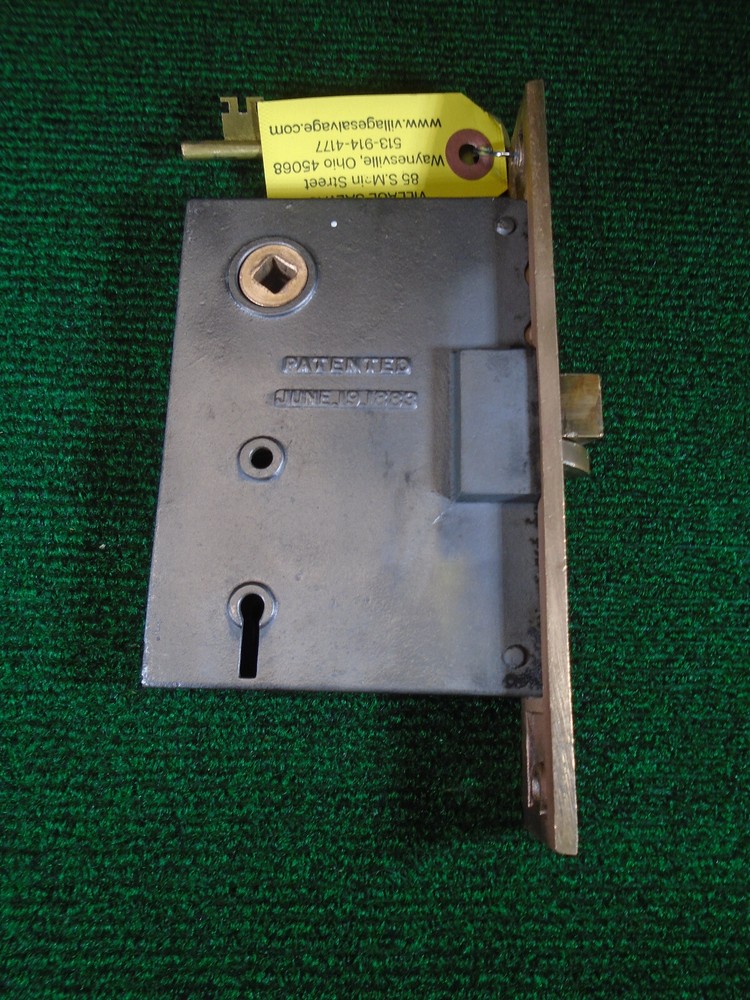 ONE CORBIN CEYLON 1230 1/2 ENTRY MORTISE LOCK w/ BOTH KEYS! (40490)