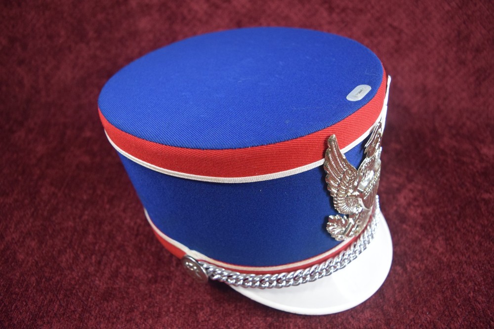VINTAGE DE'MOULIN BROS. & CO. RED WHITE BLUE HAT
