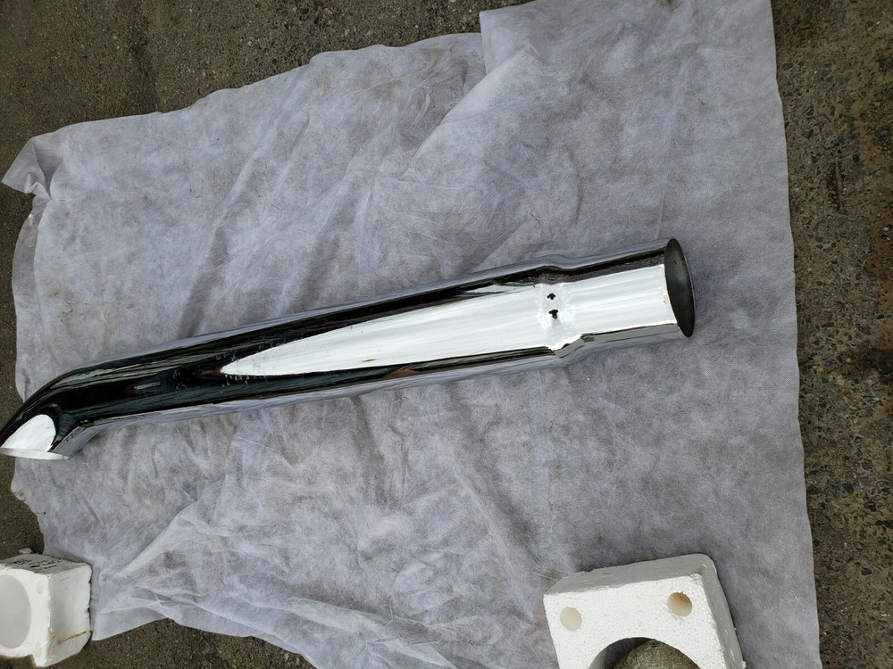 Chrome exhaust stack with bend