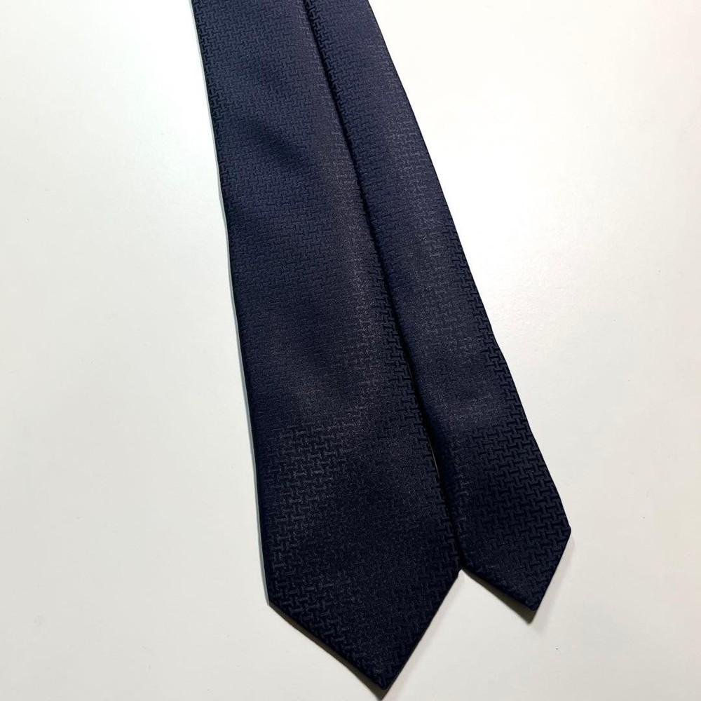 Hermès Necktie H Pattern Glossy Finish Upside Down Used