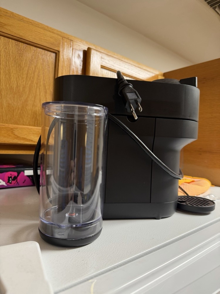 Nespresso Virtuo Pop +