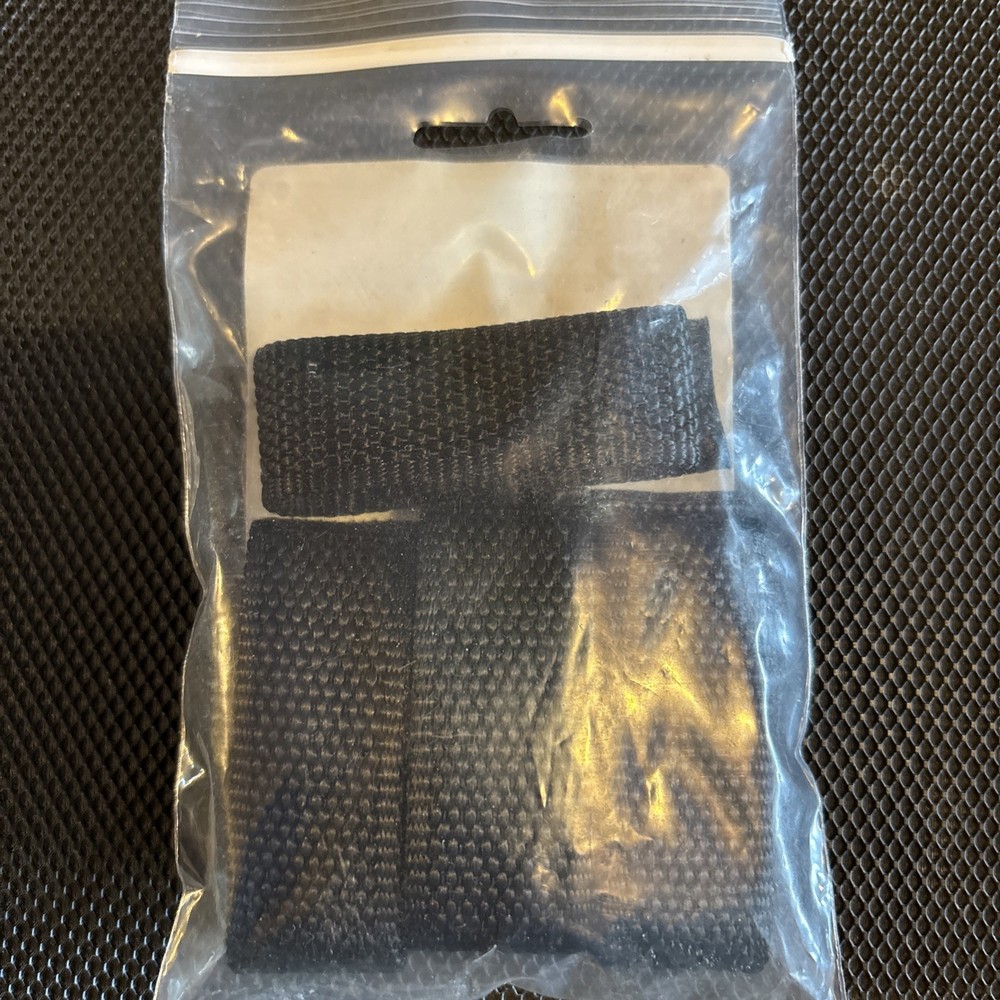 Uncle Mike's 8865-2 2-1/4" Nylon Web Belt Keepers 4-pack