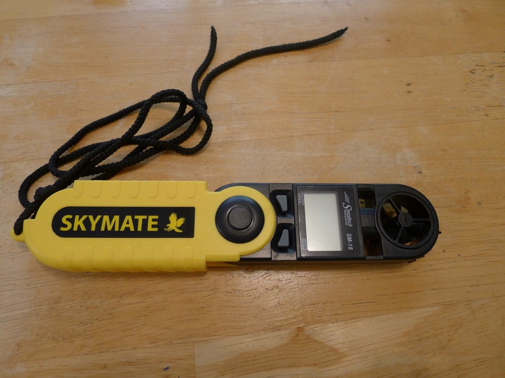 Skygate Handheld Wind Speed Gauge