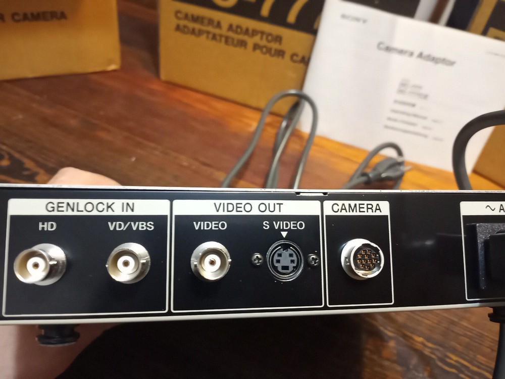 New Sony Camera Adaptor DC-777