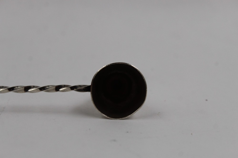 STERLING SILVER CANDLE SNUFFER 9 INCHES B0131