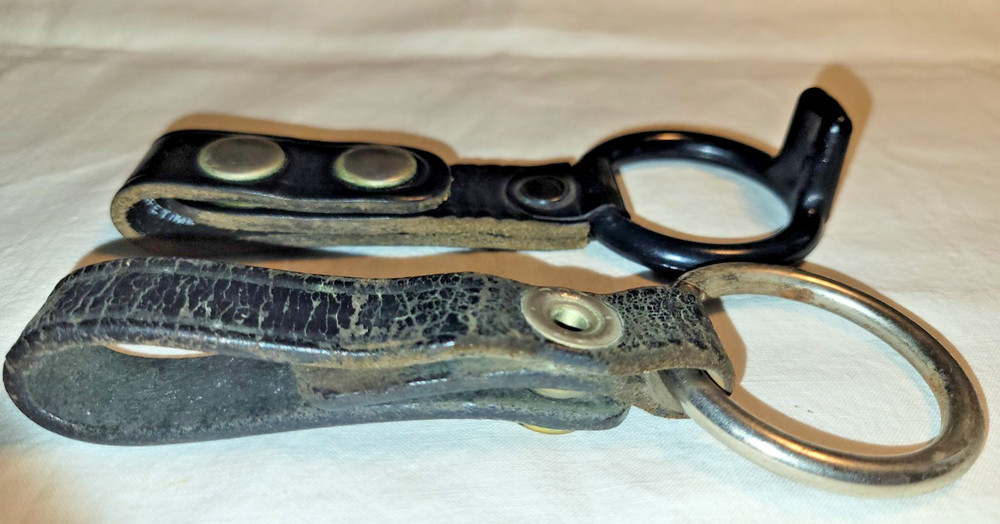 2 Tactical LEATHER Duty Belt Flashlight Ring Holders Maglite C Cell Flashlight