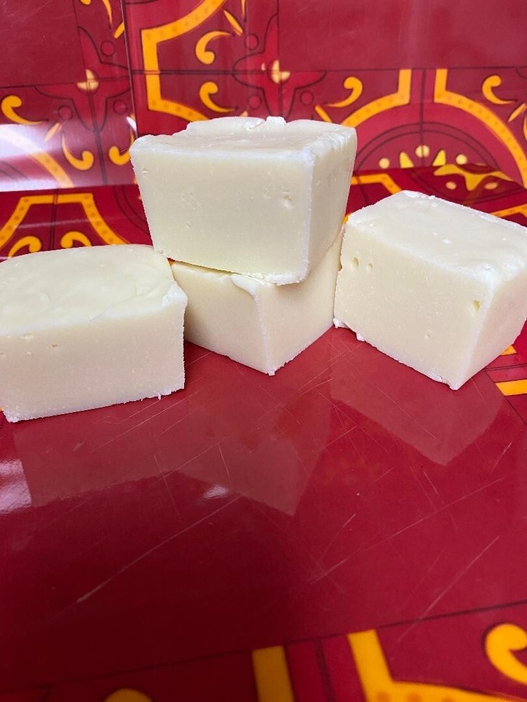 White Chocolate Fudge *nut free* 1/2 pound