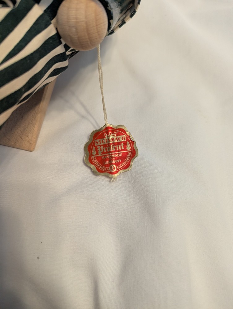 Steinbach German Nutcracker, Baseball - please read