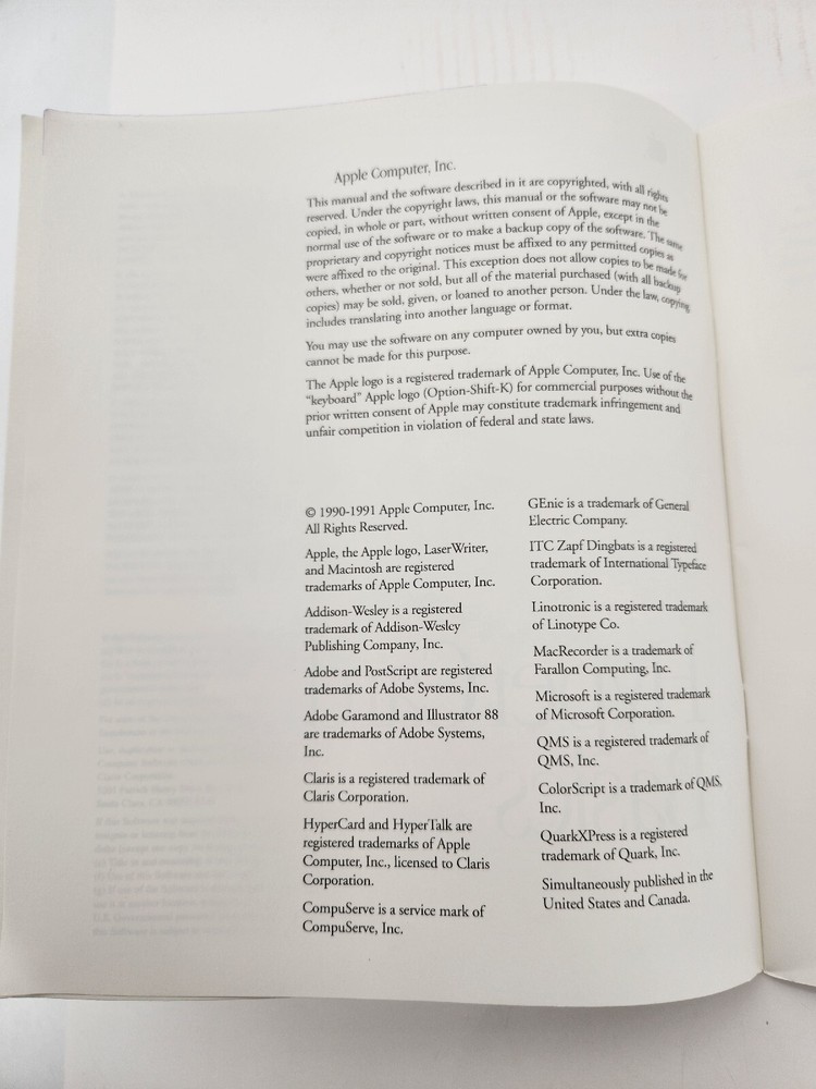 1990 Apple Macintosh Mac HyperCard Basics Software and Manual 030-3498-B