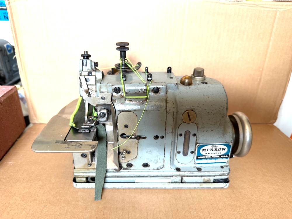 MERROW M-3   ONE  THREAD  SERGER  HEAD  ONLY INDUSTRIAL SEWING MACHINE
