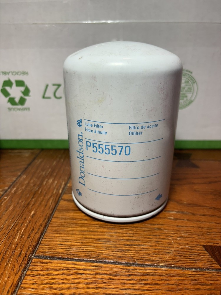 DONALDSON LUBE FILTER P555570