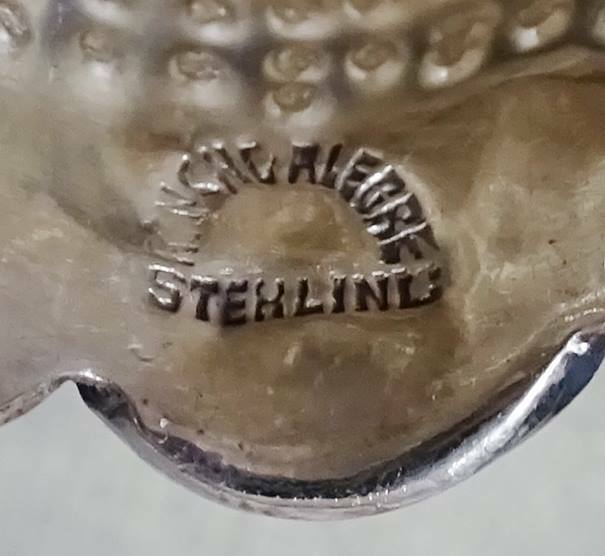 Fancy Vintage Scalloped Sterling Silver Sewing Thimble