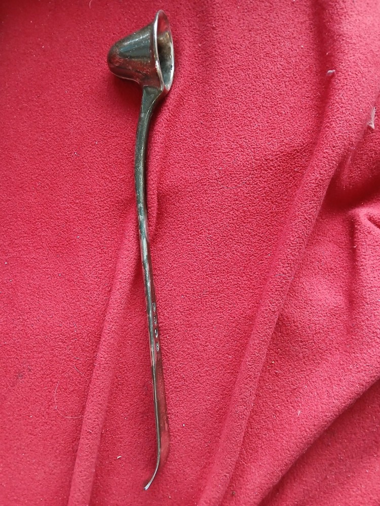 Vintage silver-plated candle snuffer nice condition