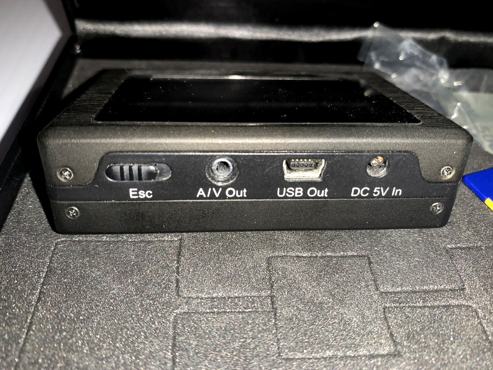 Micro DVR with LCD PV-500