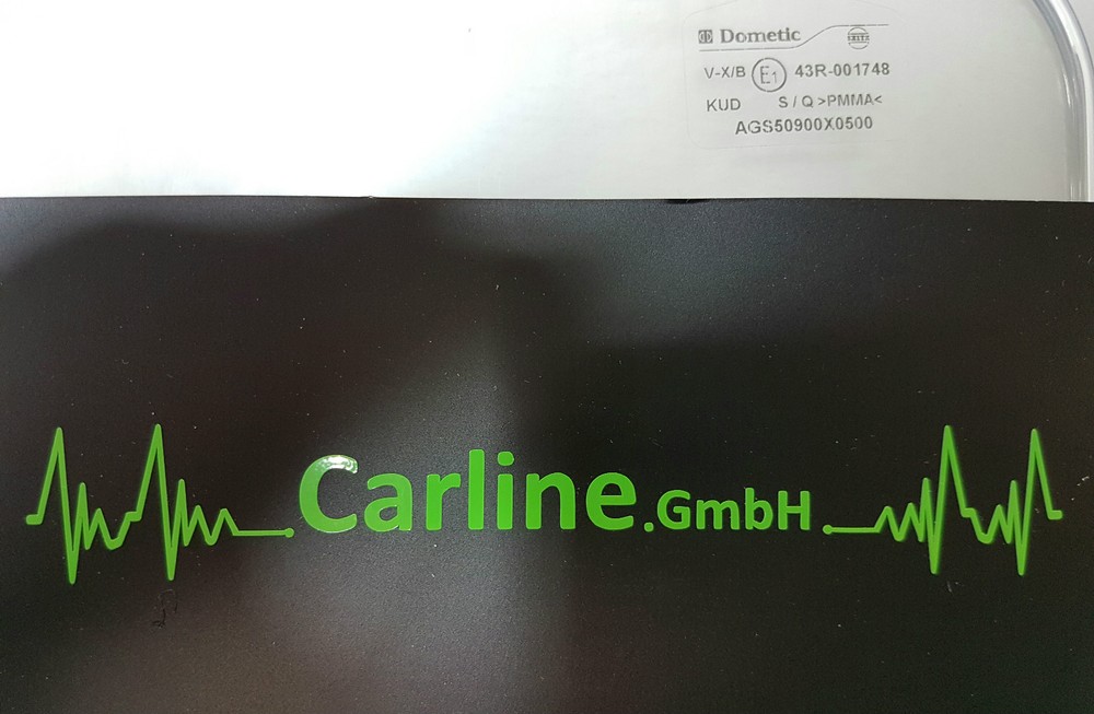 Dometic Seitz 900x600 replacement window S4 + S5 hinged window NEW incl. attachments