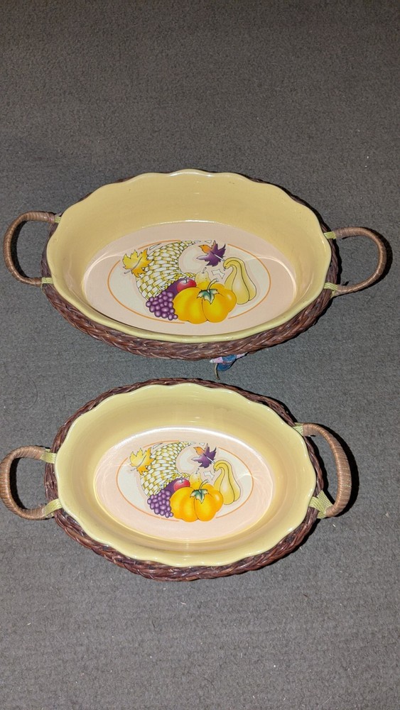 Spinnaker Fall Bakeware Set 2pc Nice Condition