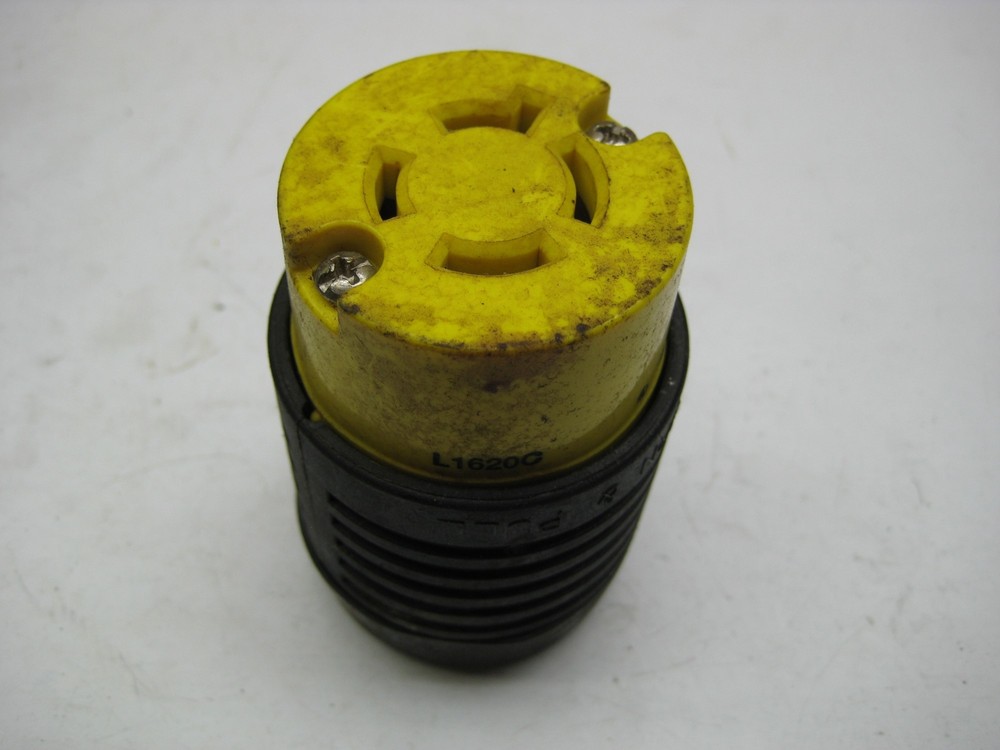 PASS & SEYMOUR L1620C CONNECTOR UNMP