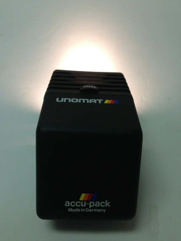 UNOMAT DC3000 Battery Video Light Accu-Pack