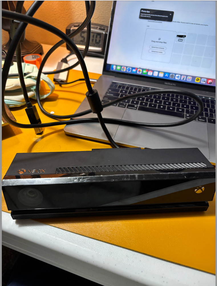 Microsoft Xbox One Kinect Sensor - 6L6-00001 (Black)