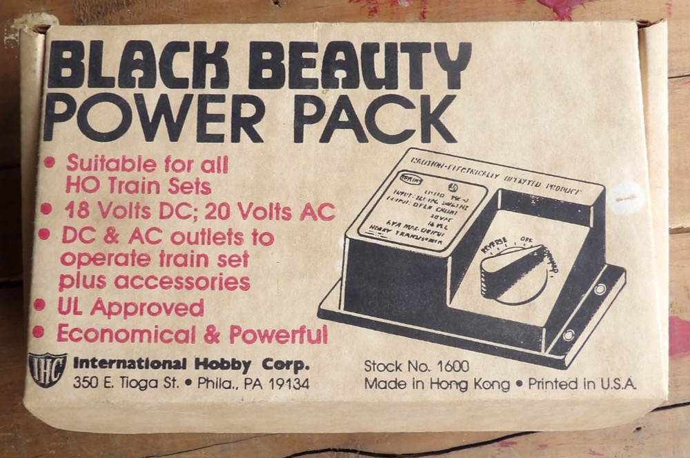 Vintage - Black Beauty Power Pack HO Train - Untested