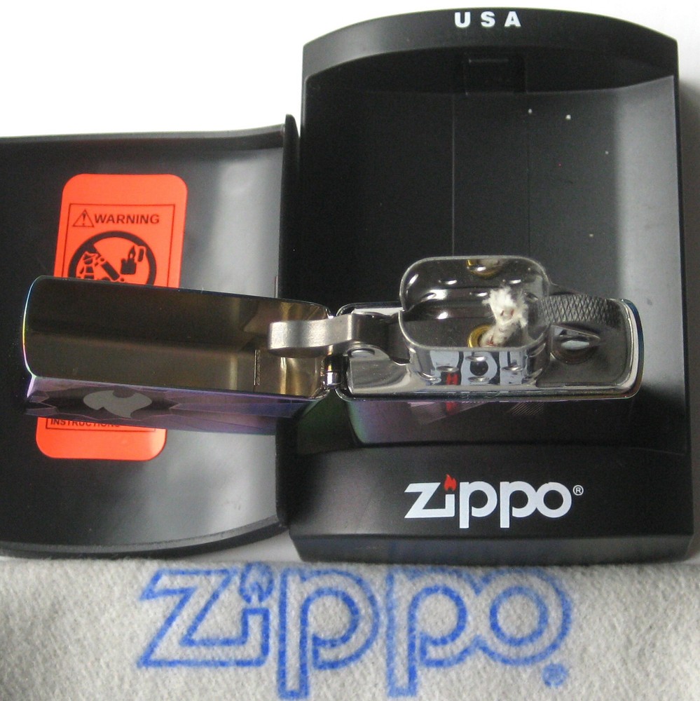 ZIPPO PREVIOUSLY COLLECTED Not Used SPECTRUM Lighter SHINING FLAME 2005