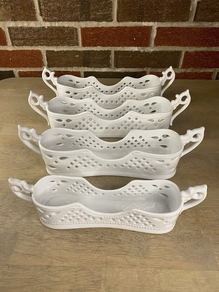 Mikasa Manchester Pattern Porcelain White Buffet Flatware Silverware Holders 4pc