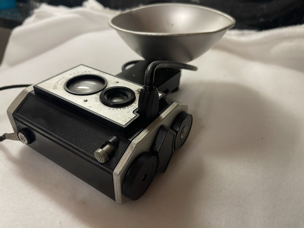 Kodak Brownie Reflex Synchro Model camera